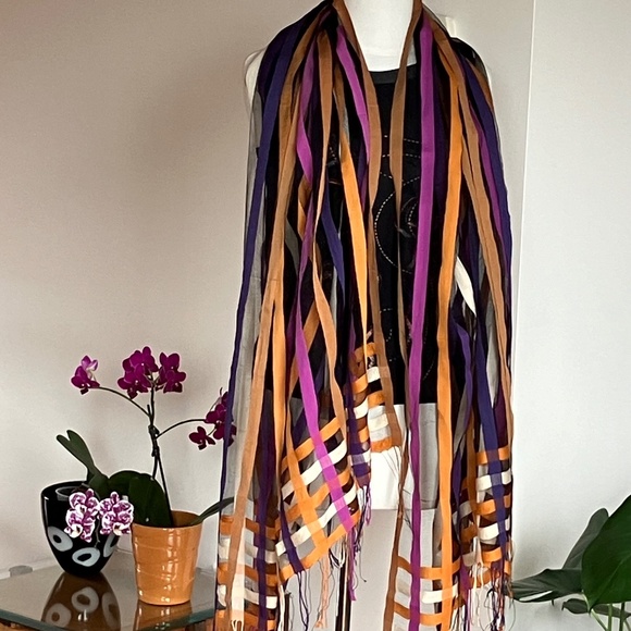 Vintage Accessories - LIGHTWEIGHT SHAWL WRAP SCARF FRINGED ENDS BLACK SHEER COLORED STRIPES